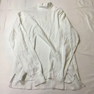 피그벨 긴팔 하이넥 티셔츠 40