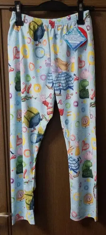 [ 미사용 새상품 ] 알베로베로 올레보레 브라 캐주얼 팬츠 속건성 돼지씨