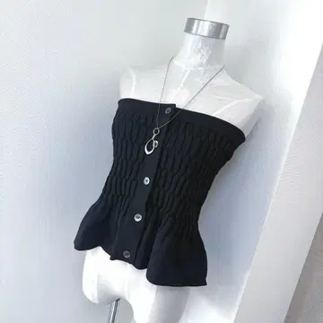 새상품 스콧 클럽 Ample 입체 3D 프론트 버튼 튜브탑 야마다야