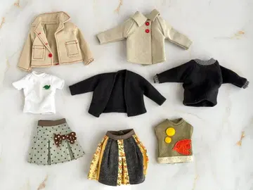 브라이스 아웃핏 8점 세트