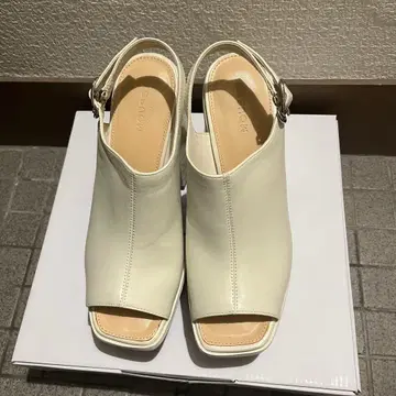 MOUSSY 통굽 샌들 L 사이즈