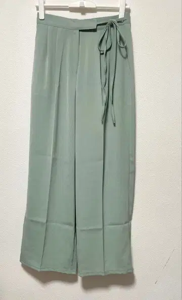 택 포함 UNE MANSION 민트 그린 와이드 팬츠 리본 M 사이즈
