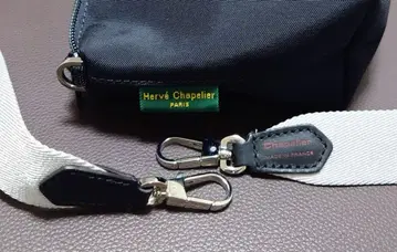 에르베샤 펠리에 숄더 스트랩 숄더 파우치