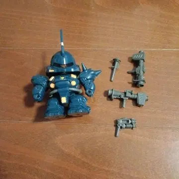 원조 SD 건담 캠퍼
