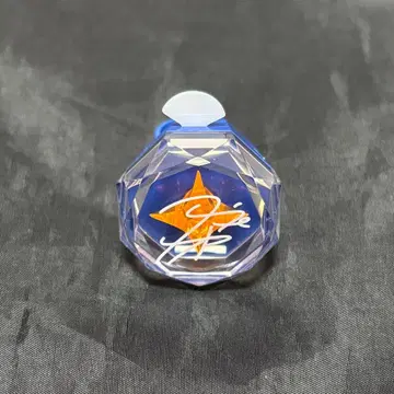 츠키나가 레오 링 라이트