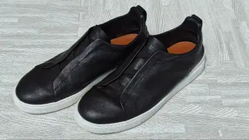 제냐 Triple Stitch 스니커즈