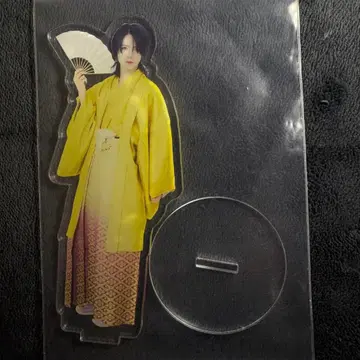 꿈 먹는 NEON XP!A 츠바키 하카마 아크릴 스탠드