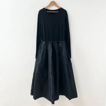 2024AW ADORE 플로럴 자카드 원피스 블랙 38