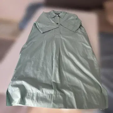 [ 1회만 착용 ] MARGARET HOWELL 민트 그린 셔츠 원피스