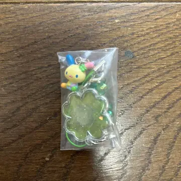 산리오 클로버 스트랩 헤이세이 여자 우사하나