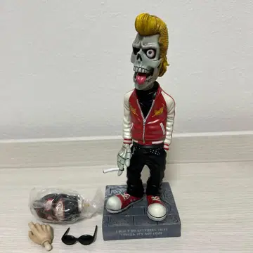 크로우즈 & WORST TFOA 본 인 피규어만