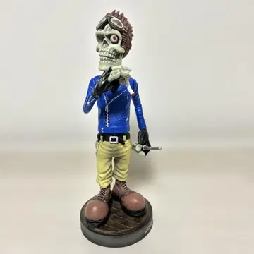 크로우즈 & WORST Bone in the TFOA 피규어만