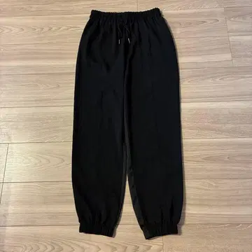 개럴개런트 블랙 팬츠 허리밴딩 앞뒤 새틴 원단 혼합