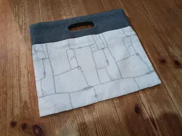 미나 페르호넨 가방