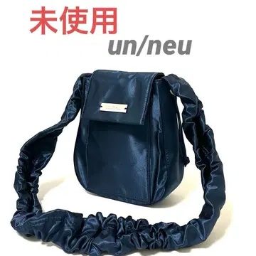 [ 미사용 ] un/neu 안노이 개더 핸들 새틴 플랩 백