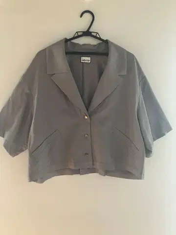 humoresque 그레이 실크 반팔 재킷