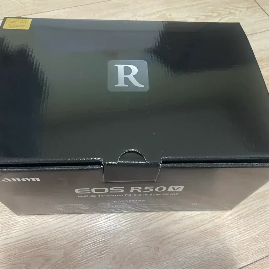 미개봉 캐논 eos r50v
