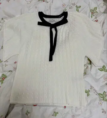 GU x rokh 케이블 니트 리본 풀오버