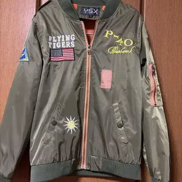 AVIREX MA-1 자켓 올리브 그린