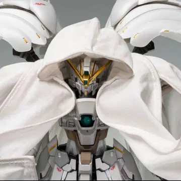 GFF 윙건담 제로 클로크드 커스텀