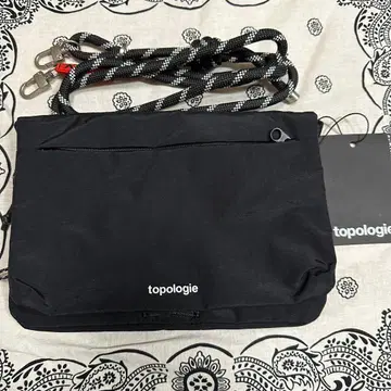 토폴로지 Phone Sacoche 90 블랙 블랙