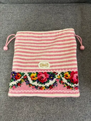 페이러 체스티 복조리 파우치 꽃