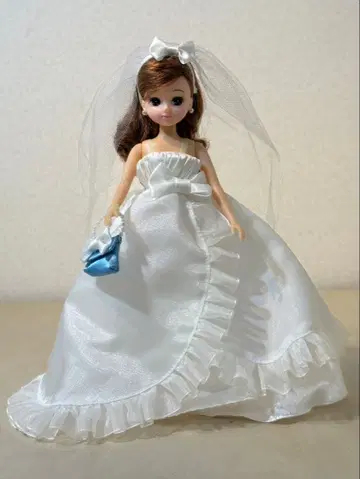 리카짱 웨딩 드레스