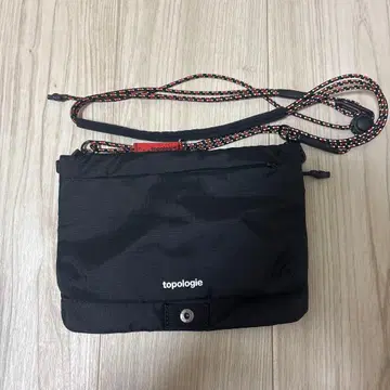 topologie 블랙 사코슈