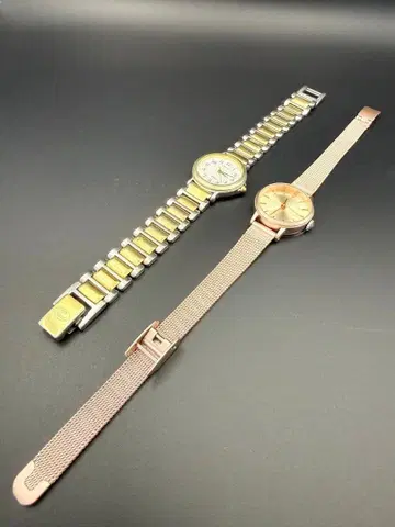 SEIKO 포함 여성용 손목시계 2점 묶음 판매 쿼츠 골드 핑크 B26