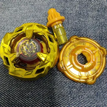 BEYBLADEX 베이 블레이드X 헬즈 사이즈 메탈 코트 골드