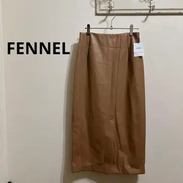 새상품 FENNEL 페넬 야마다 가죽 느낌 타이트 스커트