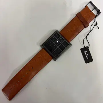 SAFE CLICK WATCH 클릭 텐키 워치 블랙 x 브라운