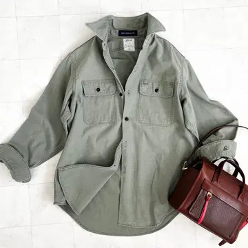 [새상품급] 레어 사이즈 00 매디슨 블루 햄프턴 백 새틴 셔츠 카키