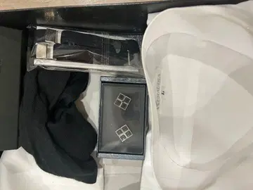 화이트 셔츠 커프스 단추 서스펜더 세트