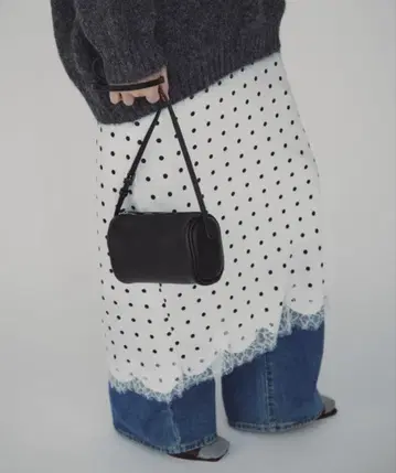 duei 새틴 밑단 레이스 도트 스커트