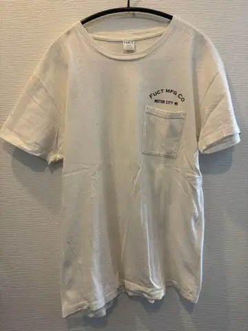 새상품급 FUCT T셔츠 S사이즈