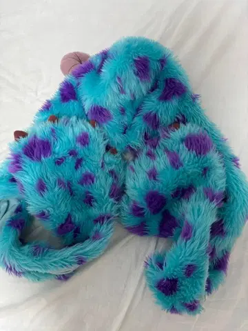 디즈니 캐릭터풍 퍼 캡