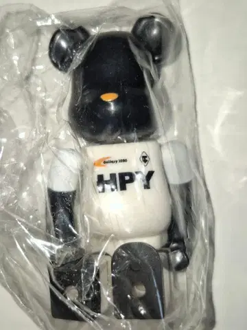 BE@RBRICK 베어브릭 시리즈 10 시크릿 HPY