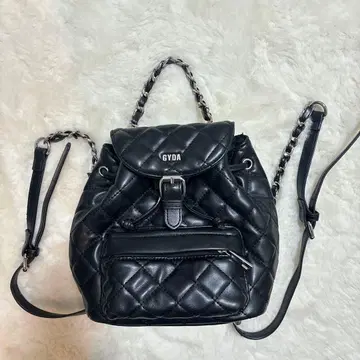 GYDA 퀼팅 백팩 블랙