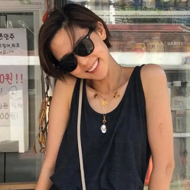 베이직 선글라스 김나영 안경 레이밴 김원중 웨이페어러 RB2140F 54