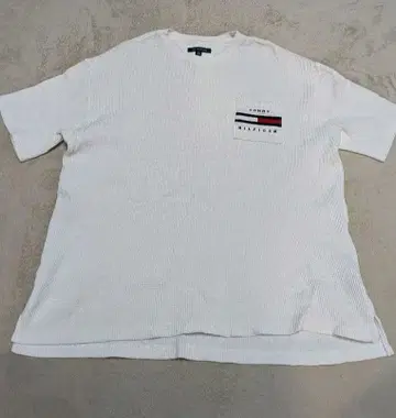 TOMMY HILFIGER 정가 7700엔 화이트 와플 티셔츠
