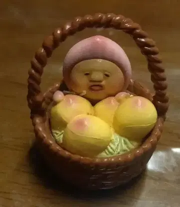 레어 코비토즈칸 카쿠레모모지리 미니어처 트레이딩 피규어