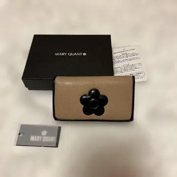 MARY QUANT 모티브 포함 베이지 키케이스 4개 마리콴트