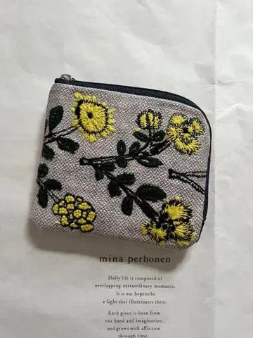 미나 페르호넨 핸드메이드 L자형 지갑 파우치