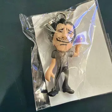 야자와 에이요시 가챠 피규어 스트랩 그레이 셔츠 헤드폰 미개봉