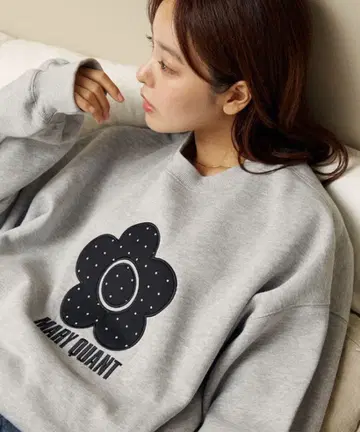 MARY QUANT 플라워 프린트 맨투맨