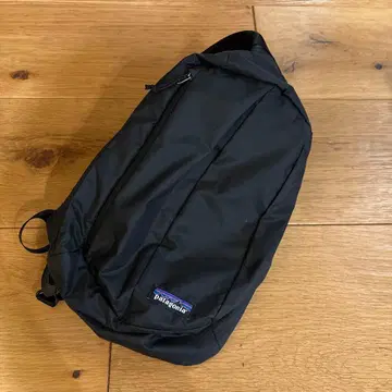 patagonia 블랙 숄더백