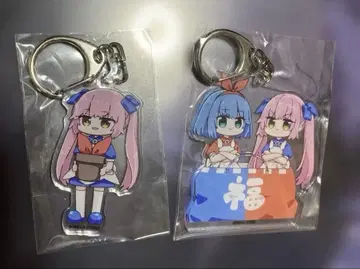 오메가 시스터즈 아크릴 키링 2개