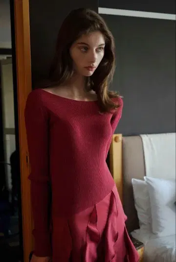 aimeine 백 오픈 프릴 도킹 원피스