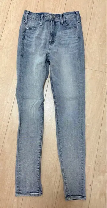 GYDA 하이웨스트 스키니 데님 S 사이즈